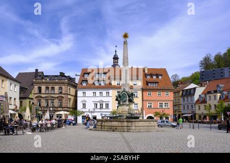 Luitpold-Brunnen auf dem Marktplatz, Kulmbach, Oberfranken, Bayern, Deutschland, Europa Stockfoto
