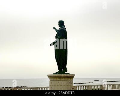 Statue des römischen Kaisers Nero in Anzio, Italien Stockfoto