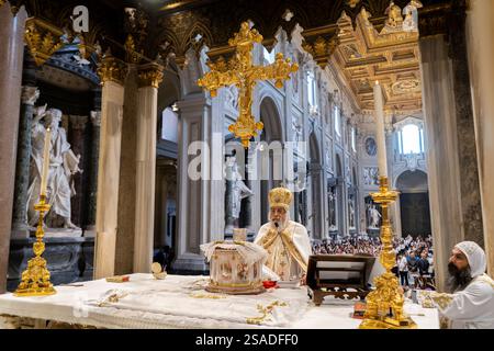 Rom Sonntag, 14. Mai 2023: Leiter der koptischen Kirche Alexandria Tawadros II. Feiert eine Messe in der Basilika St. Johannes Lateran in Rom. Stockfoto