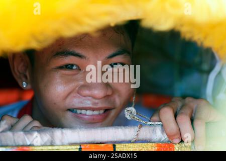 Phuoc lange buddhistische Pagode. Traditioneller chinesischer Löwentanz zum Neujahrsfest. Tan Chau. Vietnam. Stockfoto