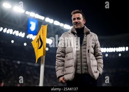 Turin, Italien. 29. Januar 2025. Alessandro Del Piero posiert neben einer Eckfahne mit dem Logo von Juventus FC vor dem Fußballspiel der UEFA Champions League 2024/25 zwischen Juventus FC und SL Benfica. Quelle: Nicolò Campo/Alamy Live News Stockfoto