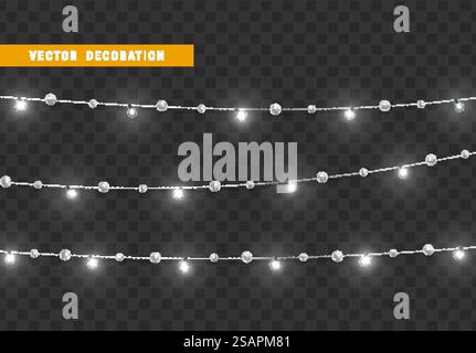 Weihnachtsdekoration, isoliert auf transparentem Hintergrund. Weißes Licht Girlanden realistisches Set. Silberne Weihnachtsdekoration. Festliches Designelement. Weihnachtsdekoration isoliert auf transparentem Hintergrund. Stock Vektor