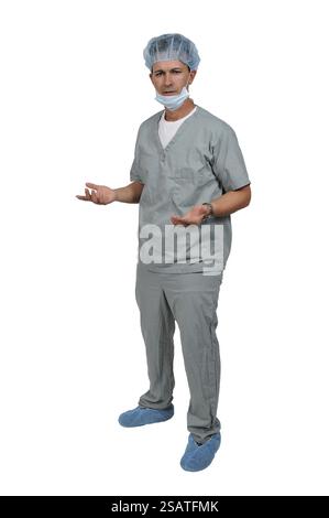 Hübscher junger Mann Arzt tragen scheuert Stockfoto