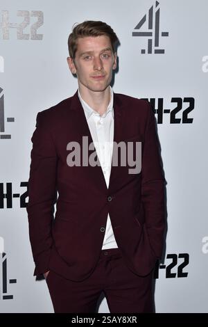 Ian Toner nimmt an der britischen Premiere von „Catch 22“ im Vue Westfield in London Teil. Mai 2019 Stockfoto