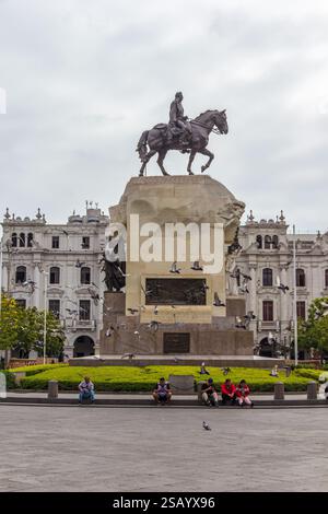 Statue des San Martin Platzes - Lima, Peru Stockfoto