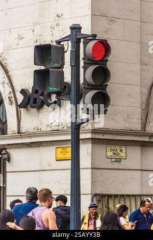 Ampel am San Martin Square - Lima, Peru Stockfoto