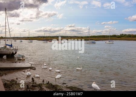 Der River Crouch bei Hullbridge, Essex, UK bei Halbwasser Stockfoto