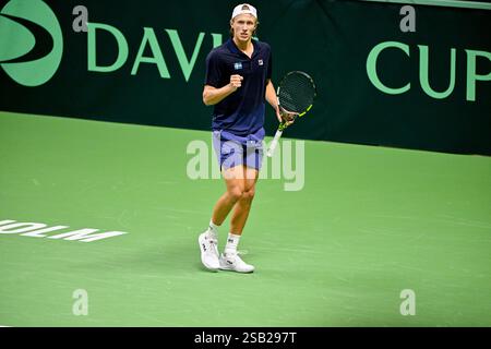 Stockholm, Schweden. Januar 31, 2025. Leo Borg (Schweden) spielt im Januar 31 2025 in der Royal Tennis Hall in Stockholm, Schweden, das Singles-Tennis-Spiel gegen Aleksandar Vukic im Davis-Cup-Spiel zwischen Schweden und Australien. Foto: Jonas Ekströmer/TT/Code 10030 Credit: TT News Agency/Alamy Live News Stockfoto