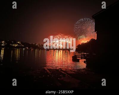 Neujahrsfeuerwerk über der Hafenbrücke von Sydney für Feuerwerk vom 2025. Januar. Stockfoto