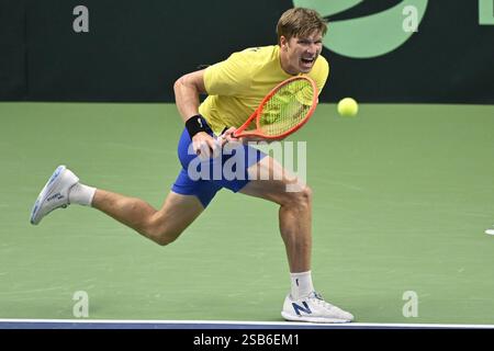 Stockholm, Schweden. Februar 2025. Schwedens André Göransson im Davis-Cup-Spiel zwischen Schweden und Australien wird am 1. Februar 2025 in der Royal Tennis Hall in Stockholm ausgetragen.Foto: Jonas Ekströmer/TT/Code 10030 Credit: TT News Agency/Alamy Live News Stockfoto