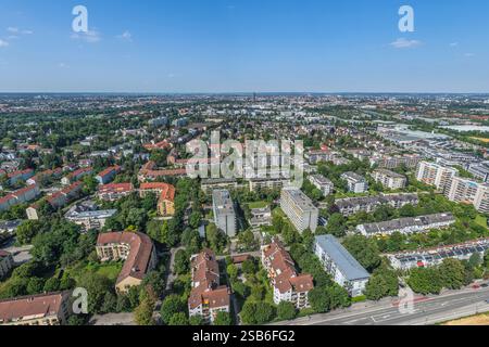 Blick aus der Vogelperspektive auf Augsburg, Blick auf Göggingen-Süd rund um die Friedrich-Ebert-Straße Stockfoto