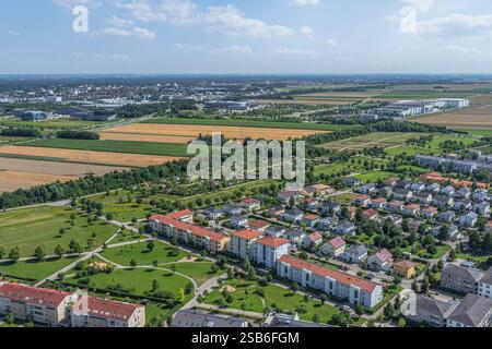 Blick aus der Vogelperspektive auf Augsburg, Blick auf Göggingen-Süd rund um die Friedrich-Ebert-Straße Stockfoto