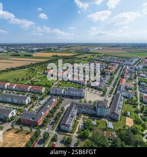 Blick aus der Vogelperspektive auf Augsburg, Blick auf Göggingen-Süd rund um die Friedrich-Ebert-Straße Stockfoto