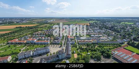 Blick aus der Vogelperspektive auf Augsburg, Blick auf Göggingen-Süd rund um die Friedrich-Ebert-Straße Stockfoto