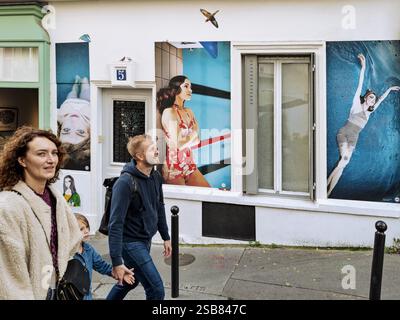 FRANKREICH. PARIS (75) 18. BEZIRK. STREET ART RUE ANDROUET IN MONTMARTRE Stockfoto