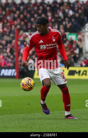 Nottingham, Großbritannien. Februar 2025. Nottingham Forest Stürmer Anthony Elanga (21) während des Spiels Nottingham Forest FC gegen Brighton & Hove Albion FC English Premier League im City Ground, Nottingham, England, Vereinigtes Königreich am 1. Februar 2025 Credit: Lee Keuneke/Every Second Media Credit: Every Second Media/Alamy Live News Stockfoto