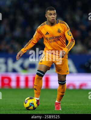 Barcelona, Spanien. Februar 2025. Barcelona, Spanien, 1. Februar 2025: Kylian Mbappe von Real Madrid CF während des Fußballspiels La Liga EA Sports zwischen RCD Espanyol und Real Madrid im RCDE-Stadion in Barcelona, Spanien (Judit Cartiel/SPP) Credit: SPP Sport Press Photo. /Alamy Live News Stockfoto