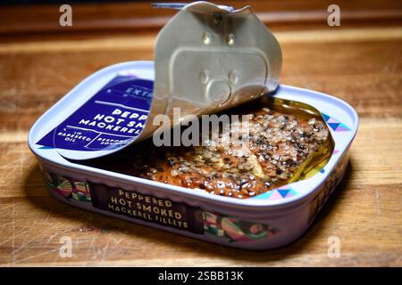 Dose Makrele auf Toast Stockfoto