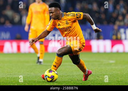Barcelona, Spanien. Februar 2025. Vinicius Junior (Real Madrid FC) wurde während des Spiels LaLiga EASPORTS zwischen den Teams RCD Espanyol de Barcelona und Real Madrid FC im RCDE Stadion gezeigt. ENDNOTE; RCD Espanyol de Barcelona 1 - 0 Real Madrid C.F. Credit: SOPA Images Limited/Alamy Live News Stockfoto