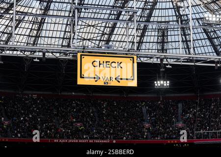 Amsterdam, Niederlande. Februar 2025. Amsterdam - Check var in der 21. Runde der Eredivisie Saison 2024/2025. Das Spiel findet am 2. Februar 2025 in der Johan Cruijff Arena in Amsterdam statt. Credit: Box to Box Pictures/Alamy Live News Stockfoto