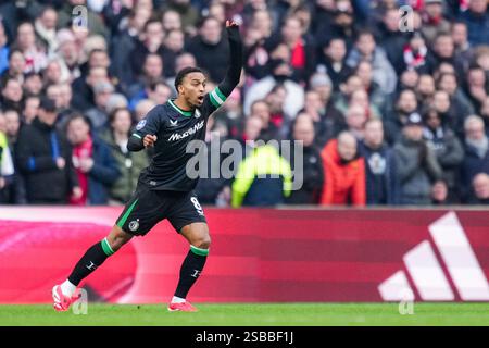 Amsterdam, Niederlande. Februar 2025. AMSTERDAM, NIEDERLANDE - 2. FEBRUAR: Quinten Timber of Feyenoord Gesten während des niederländischen Eredivisie-Spiels zwischen AFC Ajax und Feyenoord in der Johan Cruijff Arena am 2. Februar 2025 in Amsterdam. (Foto von Rene Nijhuis/Orange Pictures) Credit: Orange Pics BV/Alamy Live News Stockfoto