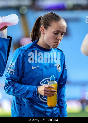 Birmingham, Großbritannien. Februar 2025. Birmingham, England, 2. Februar 2025: Guro Reiten (11 Chelsea) wärmt sich während des Barclays Womens Super League-Spiels zwischen Aston Villa und Chelsea im Villa Park in Birmingham auf (Natalie Mincher/SPP). /Alamy Live News Stockfoto