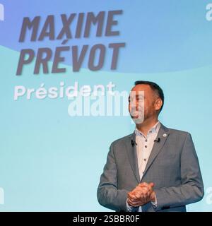 Lüttich, Belgien. Februar 2025. Der Vorsitzende von Les engages, Maxime Prevot, wurde während eines Kongresses der französischsprachigen zentristischen politischen Bewegung Les engages über die Beteiligung an der neuen Bundesregierung am Sonntag, den 2. Februar 2025 in Lüttich dargestellt. Am Freitagabend haben sich die Verhandlungsführer der fünf Parteien N-VA, Vooruit, CD&V, MR und Les Engagements auf die Bildung einer neuen belgischen Bundesregierung geeinigt. BELGA FOTO HATIM KAGHAT Credit: Belga News Agency/Alamy Live News Stockfoto