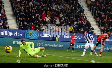 Pamplona, Spanien. Januar 2025. Sport. Fußball/Fußball. Das Fußballspiel der La Liga EA Sports zwischen CA Osasuna und Real Sociedad fand am 2. Februar 2025 im El Sadar-Stadion in Pamplona (Spanien) statt. Kredit: Inigo Alzugaray/Cordon Press Kredit: CORDON PRESS/Alamy Live News Stockfoto