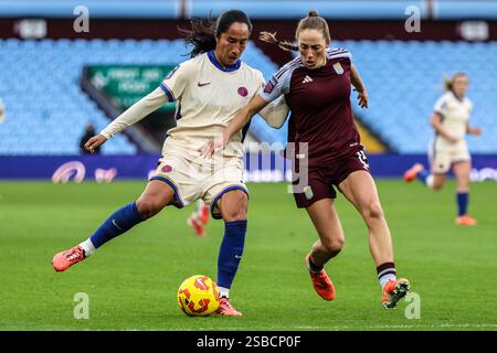 Birmingham, Großbritannien. Februar 2025. Birmingham, England, 2. Februar 2025: Mayra Ramirez (7 Chelsea) auf dem Ball während des Barclays Womens Super League Spiels zwischen Aston Villa und Chelsea im Villa Park in Birmingham, England (Natalie Mincher/SPP) Credit: SPP Sport Press Photo. /Alamy Live News Stockfoto