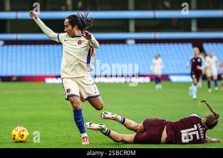 Birmingham, Großbritannien. Februar 2025. Birmingham, England, 2. Februar 2025: Mayra Ramirez (7 Chelsea) auf dem Ball während des Barclays Womens Super League Spiels zwischen Aston Villa und Chelsea im Villa Park in Birmingham, England (Natalie Mincher/SPP) Credit: SPP Sport Press Photo. /Alamy Live News Stockfoto
