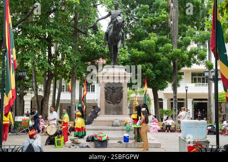24. Juli 2024 in Cartagena, Kolumbien. Der berühmte Simon Bolivar Platz Stockfoto