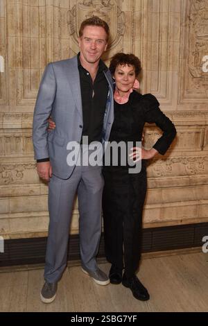 Damian Lewis und Helen McCrory nehmen an der Eröffnungsnacht von „Cinderella“ des English National Ballet in der Royal Albert Hall in London Teil. Juni 2019 Stockfoto