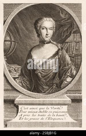 Kupferstich von Gabrielle Emilie de Breteuil, Marquise du Chatelet, von Etienne Fessard und Jean-Marc Nattier. Emilie du Chatelet (1706–1749) war eine französische Naturphilosophin und Mathematikerin, die für ihre Übersetzung und Kommentare zu Isaac Newtons 1687 erschienenem Buch über die Gesetze der Physik Philosophiae Naturalis Principia Mathematica bekannt war. Ihr Kommentar enthält einen Beitrag zur Newtonschen Mechanik. Stockfoto