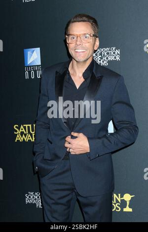 CA. 2. Februar 2025. LOS ANGELES - 2. Februar: Joel McHale im Saturn Awards Press Room 2025 im Universal Hilton Hotel am 2. Februar 2025 in Los Angeles, KALIFORNIEN im Pressesaal für 52. Jährliche Saturn Awards - Press Room, The Hilton Universal City Hotel, Los Angeles, CA, 02. Februar 2025. Quelle: Priscilla Grant/Everett Collection/Alamy Live News Stockfoto