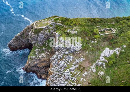 Spanien, Baskenland, Vizcaya, Lea-Artibai, Lekeitio, San Nikolas Insel, aus der Luft Stockfoto