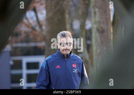 Marcoussis, Frankreich. Februar 2025. Nach seinem Sieg gegen Wales im Stade de France nimmt der XV Frankreich sein Training im CNR (National Rugby Center) in Marcoussis für das nächste Spiel gegen den XV der Rose in England am Samstag, den 8. Februar, wieder auf. Fabien Galthié Wahlleiter/Trainer. Marcoussis, Frankreich am 3. Februar 2025. Foto: Jean Pierre Nguyen Van Hai Barbier/ABACAPRESS. COM Credit: Abaca Press/Alamy Live News Stockfoto