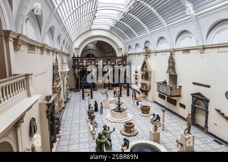 Grand Exhibition Hall in London im Victoria and Albert Museum. London, UK, 28. Juni 2023 Stockfoto
