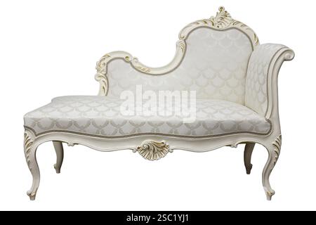 Elegantes helles Zweisitzersofa oder kleines Sofa mit gemusterten Polstern und dekorativen Schnitzereien. Klassisches oder antikes Design. Luxuriöse Möbel für Innen Stockfoto