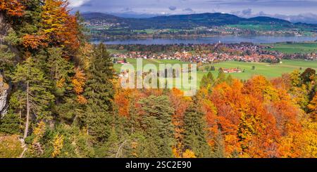 Blick vom Schloss Neuschwanstein, Schwangau, Füssen, Ostallgau, Bayern, Deutschland, Europa Stockfoto
