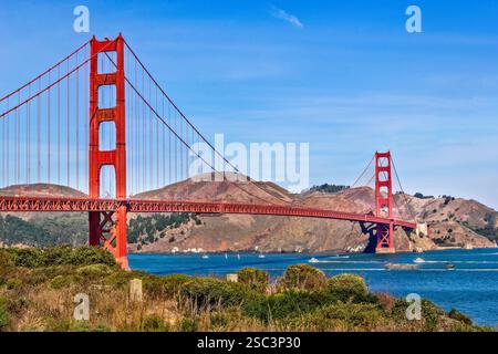 Sonnenuntergang hinter der Golden Gate Bridge in San Francisco Stockfoto