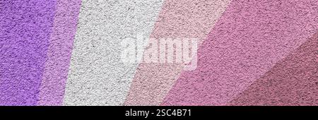 Ein strukturierter abstrakter Hintergrund mit diagonalen Farbstreifen in Rosa-, Violett-, Lavendel- und Lila-Tönen mit einer rauen Oberfläche Stockfoto
