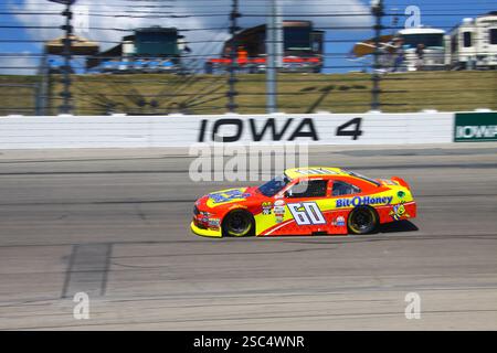 Newton Iowa, USA - 29. Juli 2017: 60 Ty Majeski Bit-O-Honey Ford NASCAR Xfinity Series, American Ethanol E15 250 Qualifying. Iowa Speedway. Stockfoto