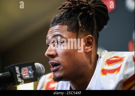 Die Kansas City Chiefs, Isiah Pacheco, laufen zurück während einer Medienkonferenz im New Orleans Marriott, USA. Die Kansas City Chiefs treffen am Sonntag im Super Bowl LIX auf die Philadelphia Eagles. Bilddatum: Mittwoch, 5. Februar 2025. Stockfoto