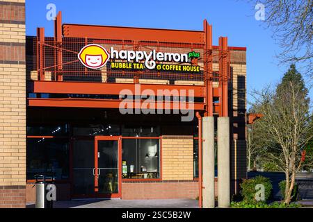 Issaquah, WA, USA - 19. Januar 2025; Geschäftsstandort Happy Lemon Bubble Tea and Coffee House Stockfoto