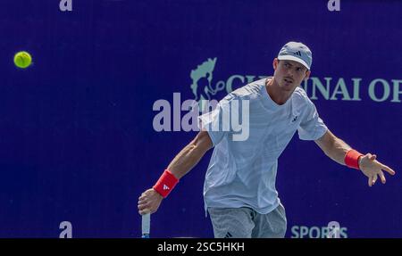 Chennai, Tamil Nadu, INDIEN. Februar 2025. Chennai Open 2025 :. Billy Harris (GBR) in Aktion (Credit Image: © Seshadri Sukumar/ZUMA Press Wire) NUR REDAKTIONELLE VERWENDUNG! Nicht für kommerzielle ZWECKE! Stockfoto
