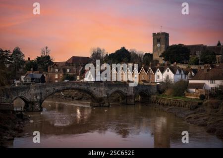 Charmantes englisches Dorf Aylesford am River Medway Stockfoto