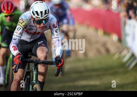 Maldegem, Belgien. Februar 2025. Der belgische Jens Adams wurde während des Herren-Elite-Rennens des Cyclocross-Rennens „Parkcross“, Rennen 6/7 im „Exact Cross“-Wettbewerb, Mittwoch, den 5. Februar 2025 in Maldegem, in Aktion gezeigt. BELGA FOTO DAVID PINTENS Credit: Belga News Agency/Alamy Live News Stockfoto