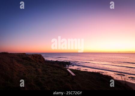 Sonnenaufgang am Togston Beach, Druridge Bay Northumberland, 2025 Stockfoto