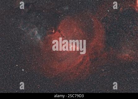 Der Kegelnebel und der Christmas Tree Cluster (NGC 2264) ein Emissionsnebel im Sternbild Monoceros. Sternenkarten und astronomische Objekte Stockfoto