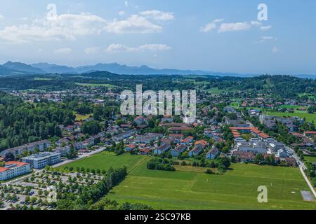 Ein Blick aus der Vogelperspektive auf die Region am Westufer des Chiemsees bei Prien-Stock Stockfoto